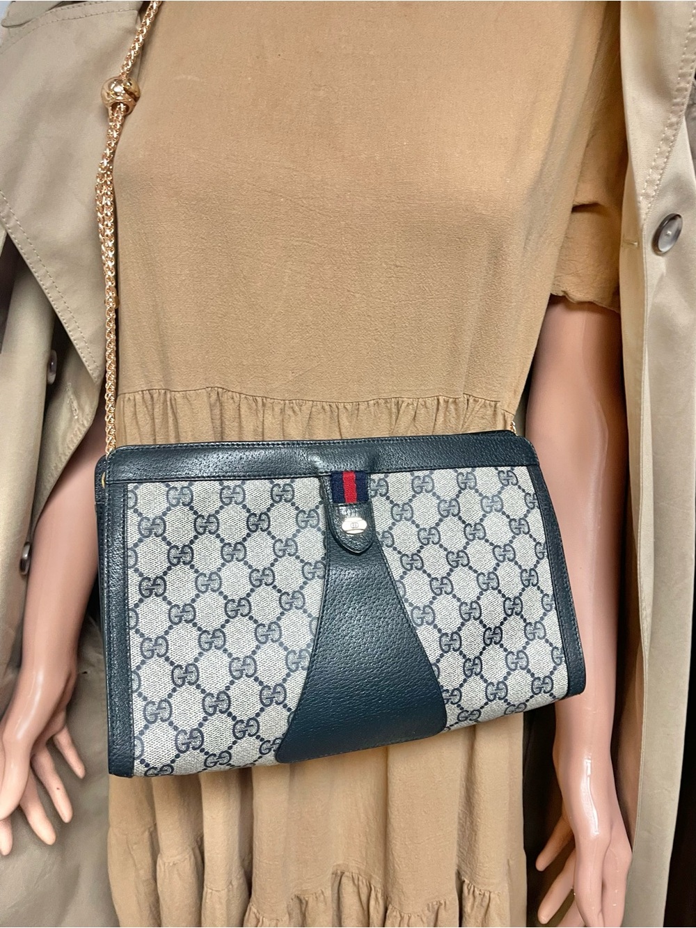 Authentic vintage Gucci web sherry line crossbody bag
